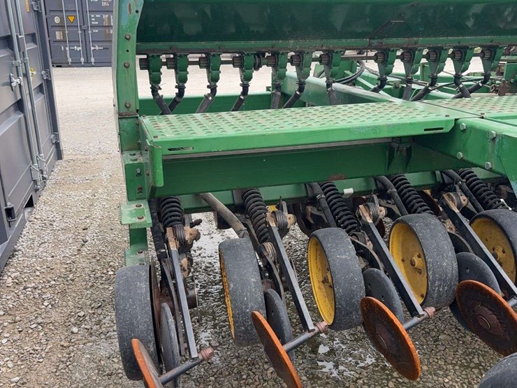 john-deere-750-image-6