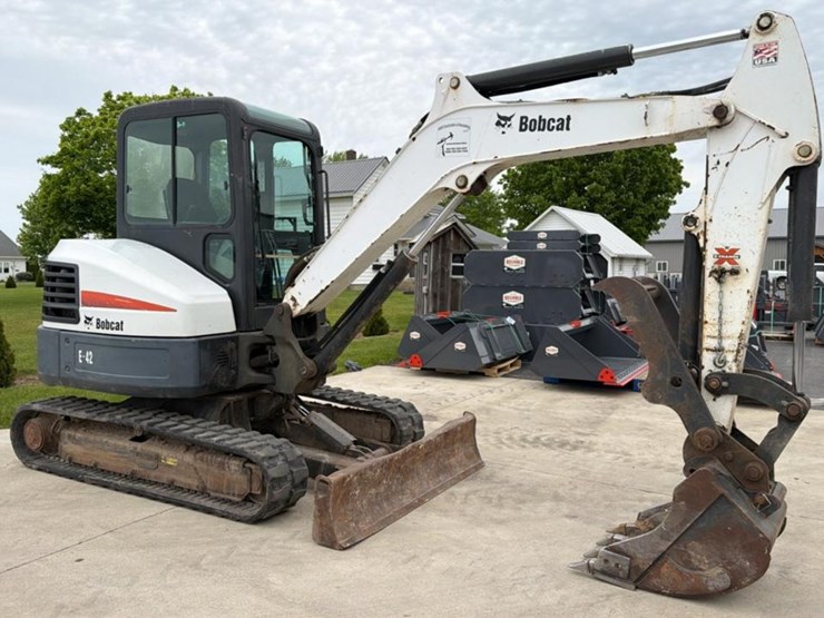 2014-bobcat-e42-image-7