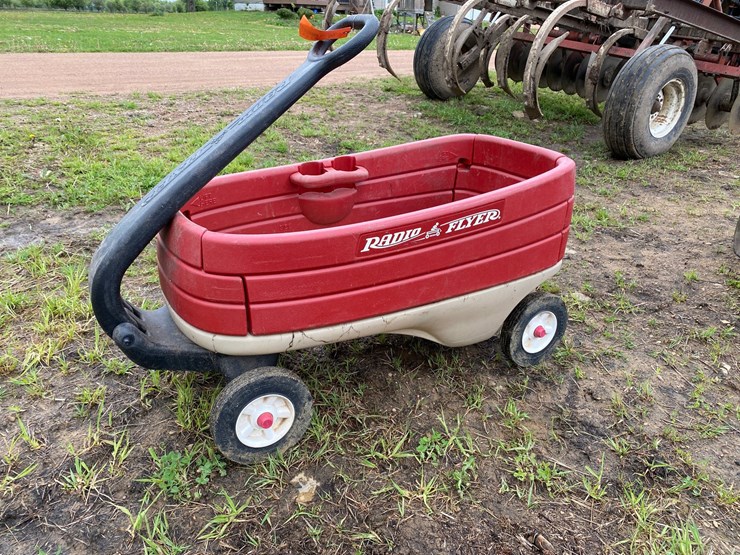 #3514-•-radio-flyer-poly-4-wheel-wagon-image-1