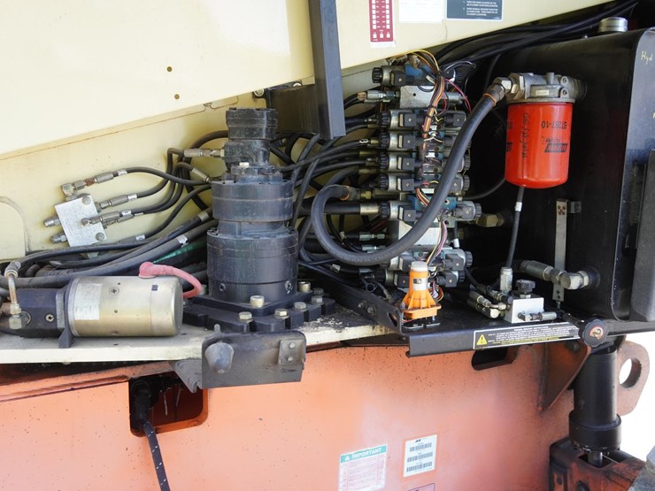 2000-jlg-600sj-image-55