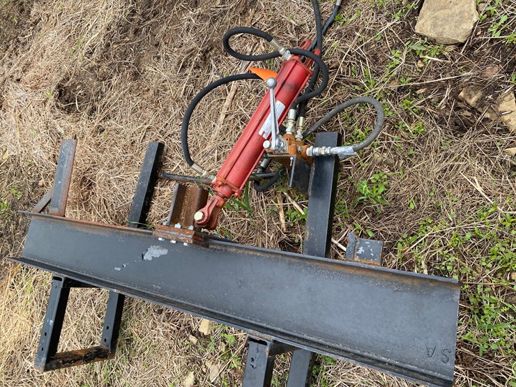 #3519-•-hydraulic-3-point-wood-splitter-image-4