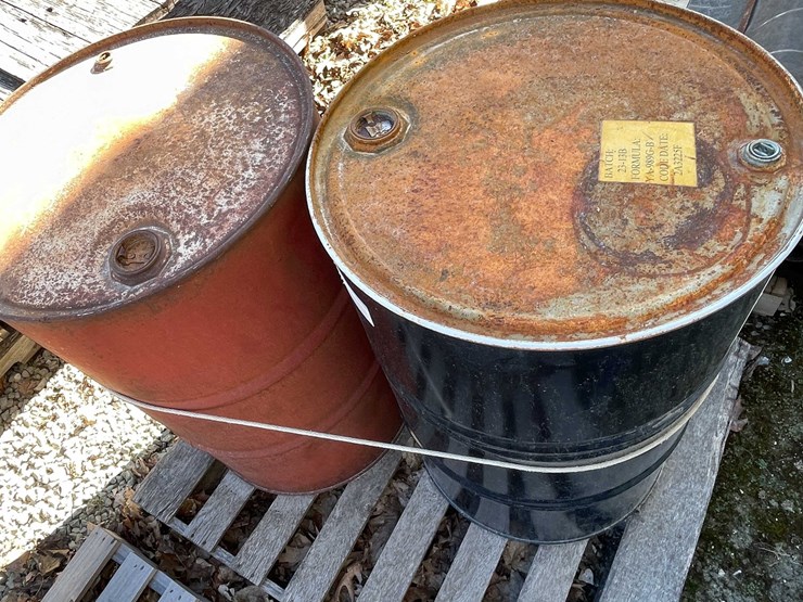 #5543-•-(2)-barrels-of-used-antifreeze-image-3