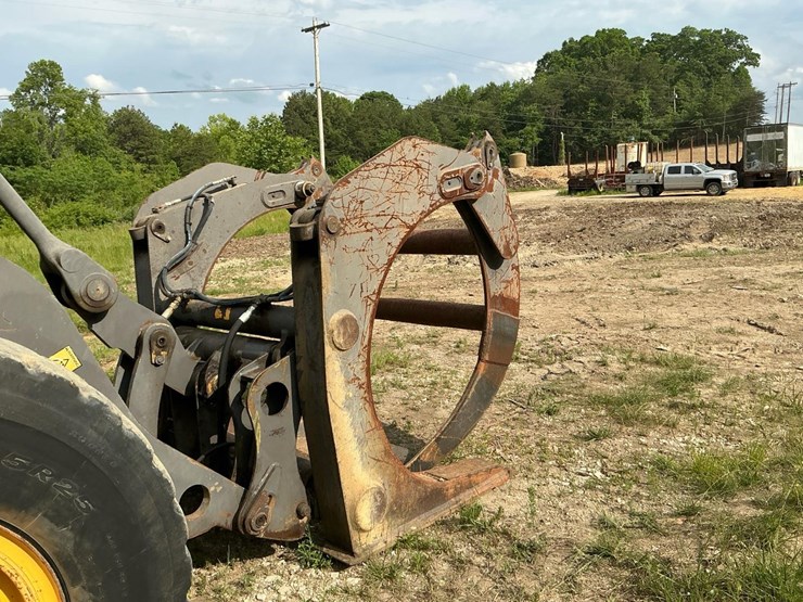 #119-•-volvo-log-grapple-forks-image-5