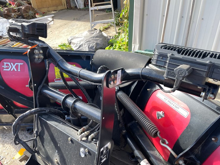 #6007-•-boss-9'-2"-poly-v-dxt-snow-plow-image-8