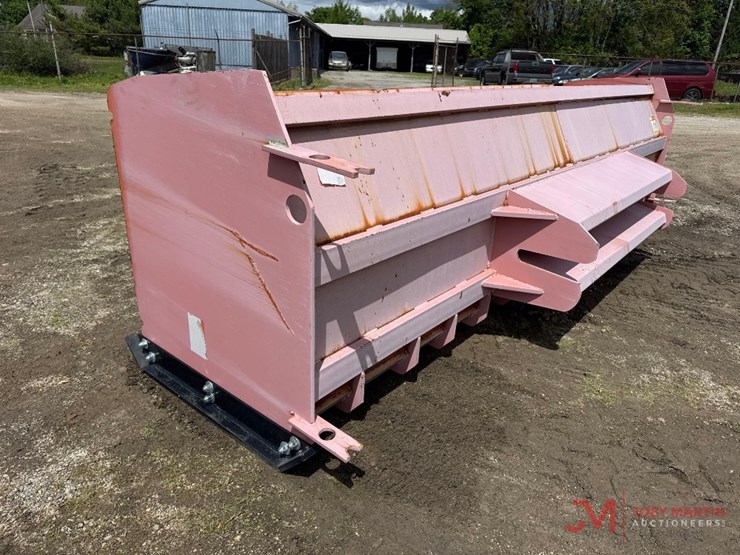 13'9"-snow-plow-loader-attachment-image-3