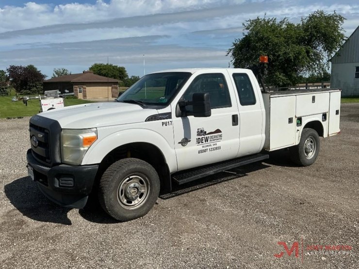 2012-ford-f250-xl-image-2