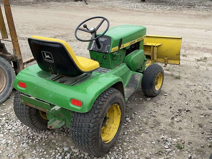 1968-john-deere-112-image-4