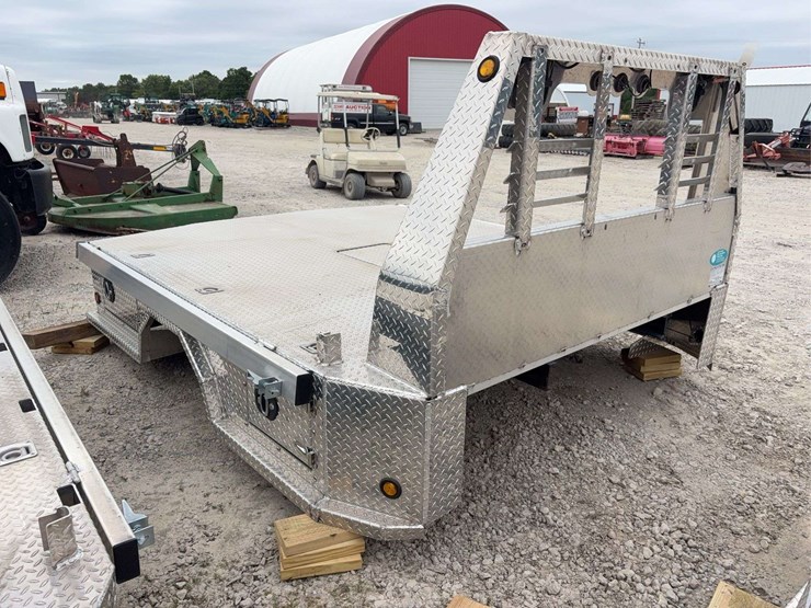 new-bradford-built-aluminum-flatbed,-96x114,-34"-frame-width,-60"-cab-to-axle,-fits-cab-and-chassis-dually-truck-any-make,-9ft-bed,-stock-#bb22782-image-4