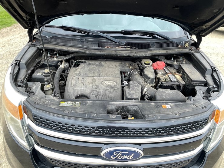 2011-ford-explorer-limited-image-63