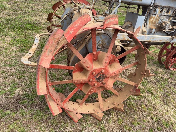 farmall-regular-image-29