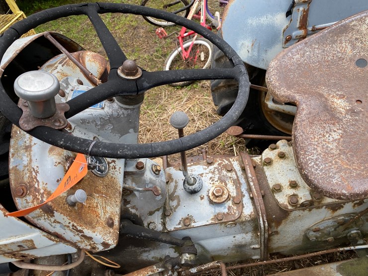 #3503-•-ferguson-wide-front-tractor-image-14