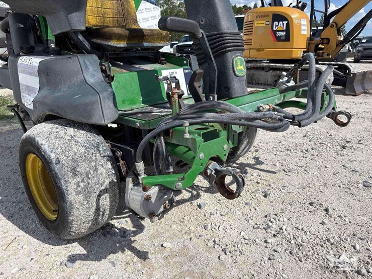 2018-john-deere-2500b-image-8
