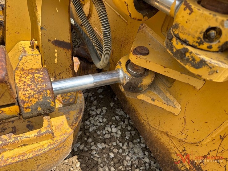 1998-caterpillar-d5c-xl-image-19