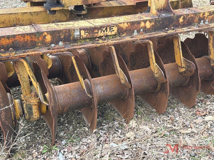 rome-16-disk-folding-harrow-image-5