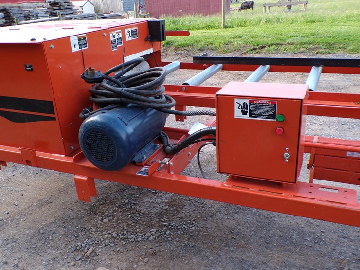 #179-•-2020-wood-mizer-eg200-twin-blade-edger-image-34