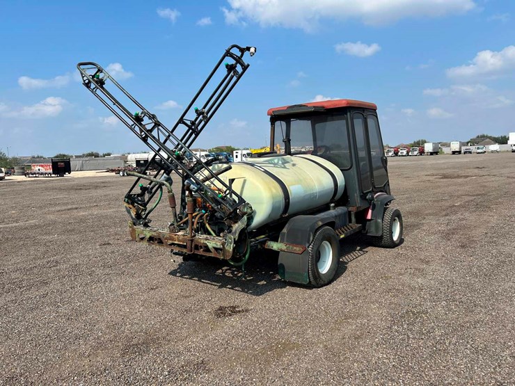 toro-5700d-multi-pro-sprayer-image-6