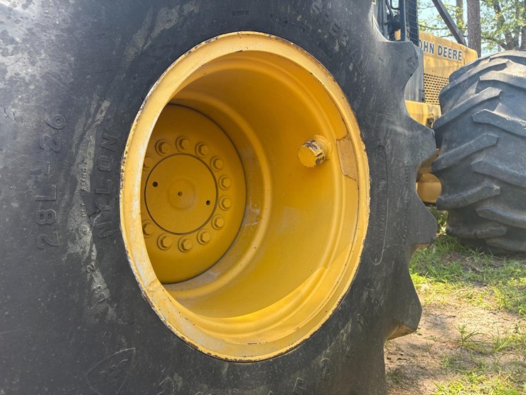 1983-john-deere-640-image-33