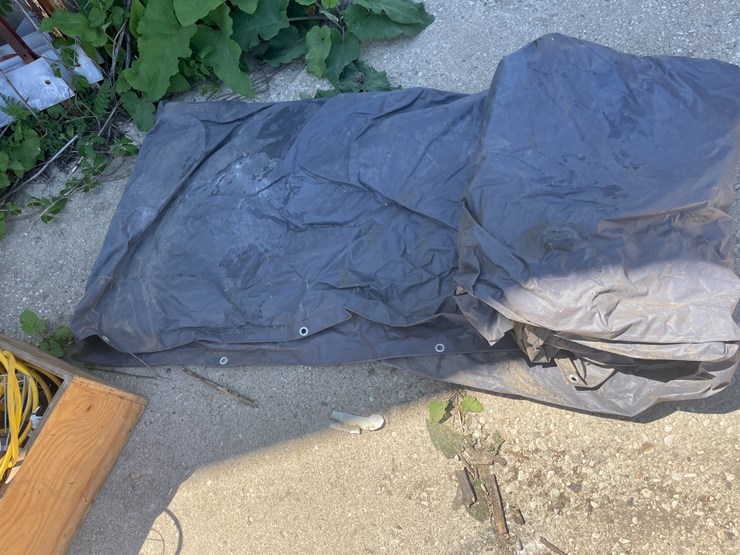 #6086-•-extension-cord-trouble-lights-and-tarp-image-7