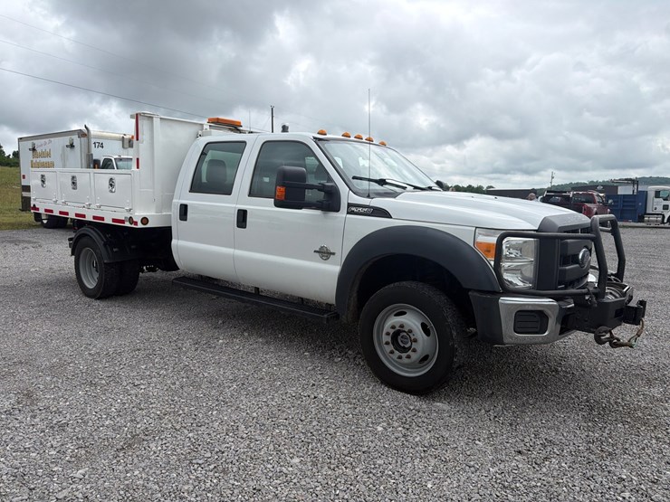 ford-f550-image-3
