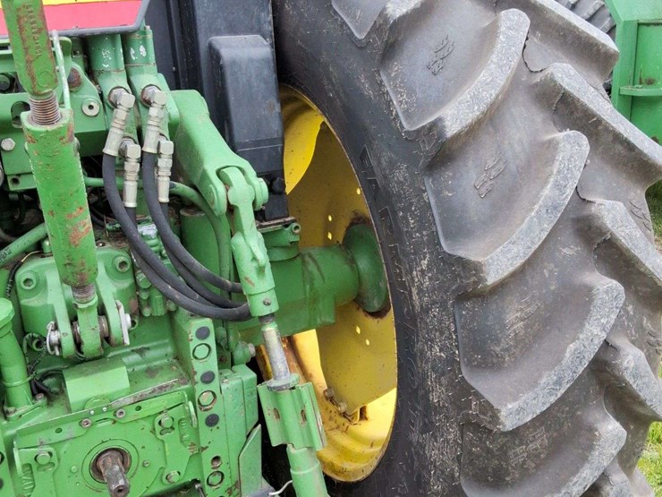 john-deere-6400-image-11