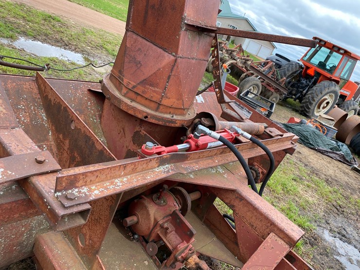 #3513-•-3-point-snow-blower-image-7