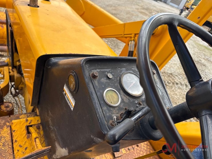 deere-310b-image-32