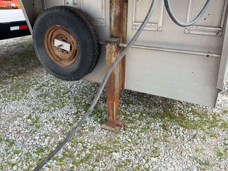 1998-eby-livestock-trailer-image-6