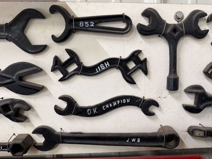 collection-of-cast-iron-wrenches-image-7