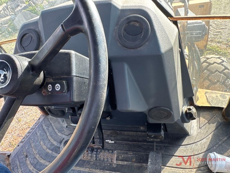 2013-deere-310k-ep-image-34