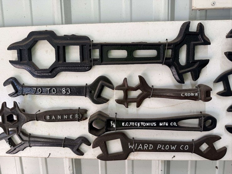 wrench-display-image-4