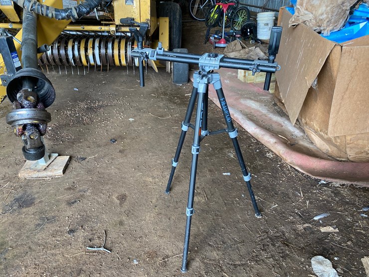 #3608-•-big-fieldpod-shooting-rest-image-1