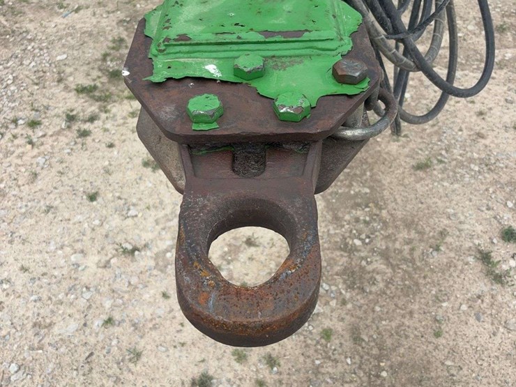 2013-john-deere-2623-image-5