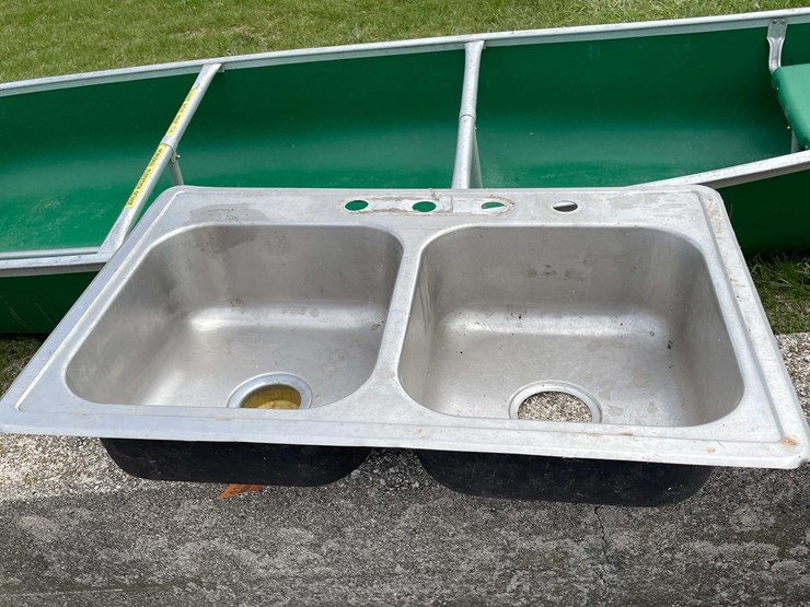 #4169-•-double-sink-image-1
