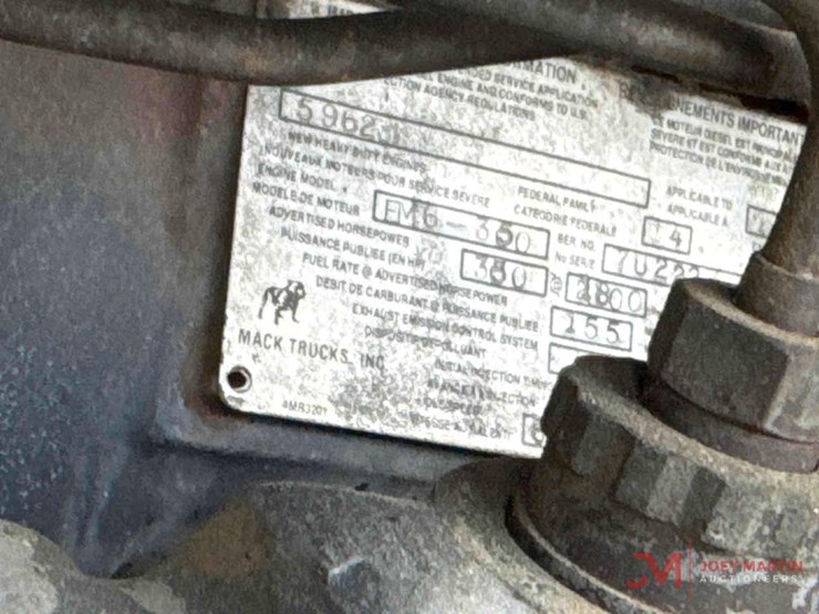1988-mack-rd688s-image-25