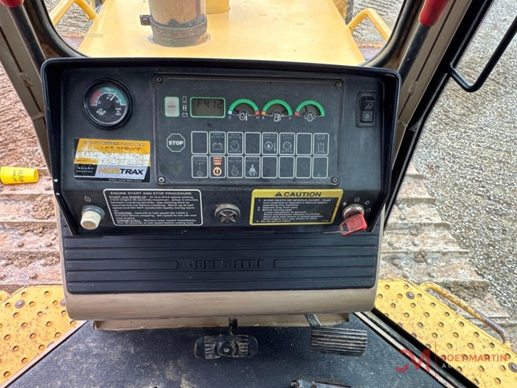 1996-deere-850c-image-28