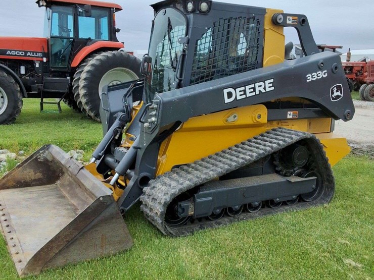 2017-deere-333g-image-2