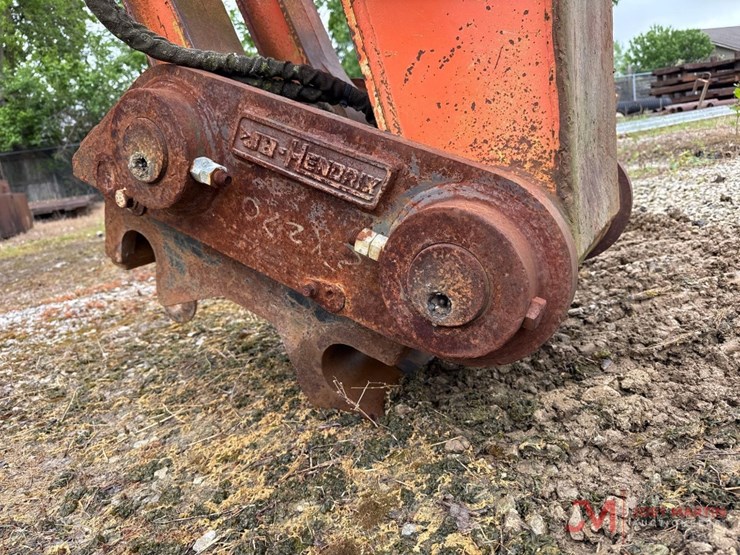 hitachi-ex270-lc-image-20
