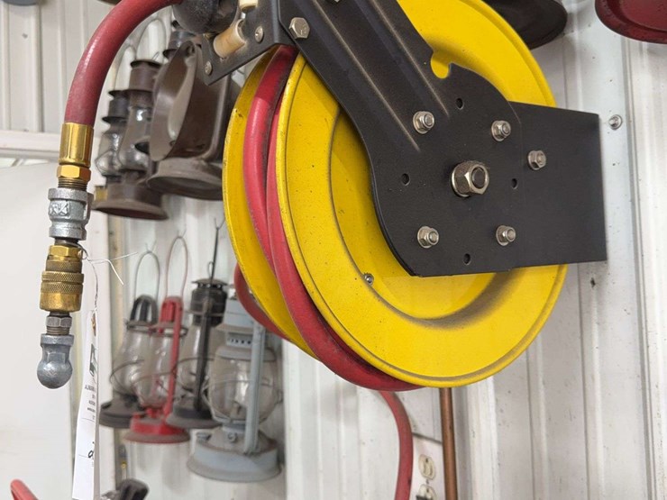 hose-reel-with-air-hose-image-3