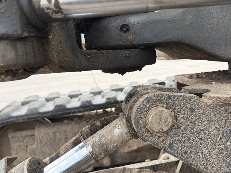 2014-bobcat-e42-image-34