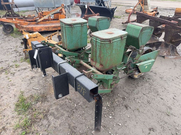 john-deere-2-image-2