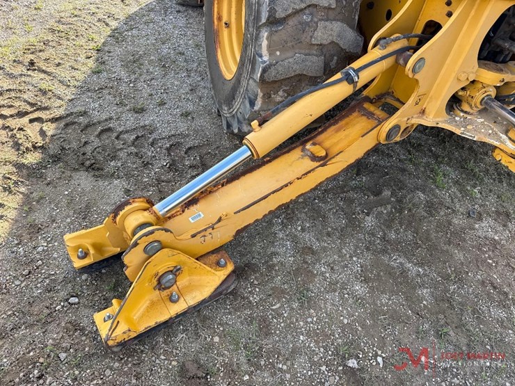 2013-deere-310k-ep-image-14