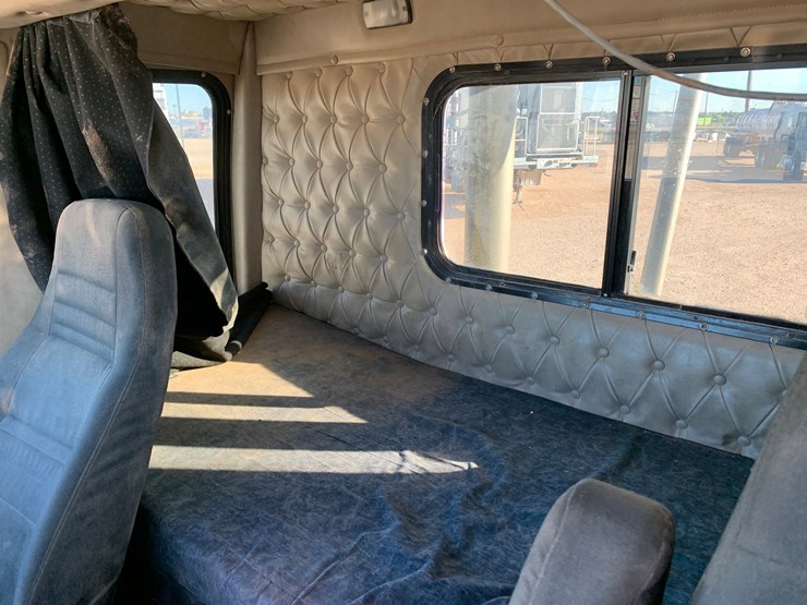 2012-western-star-4900-image-21