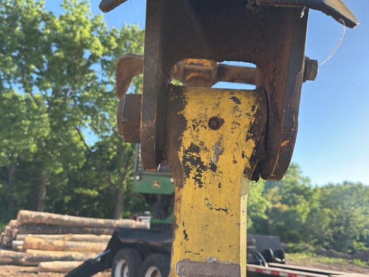 2018-deere-437e-image-15