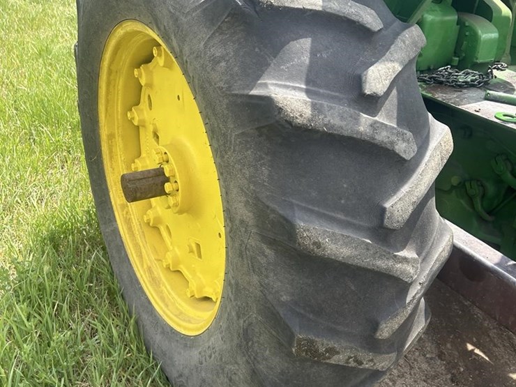 john-deere-4020h-image-22