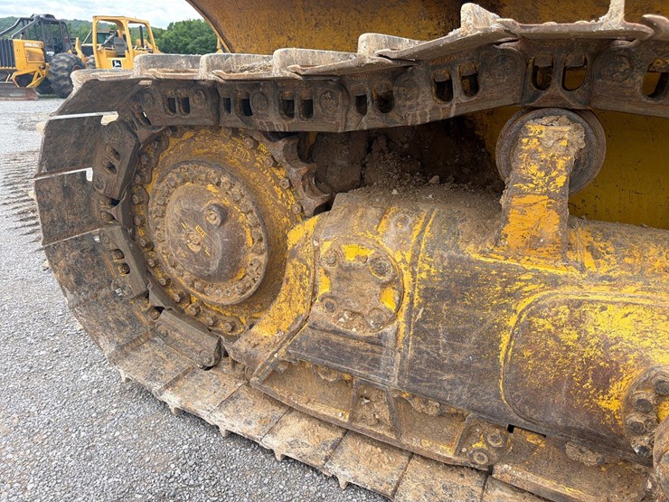 komatsu-d65exi-18-image-14