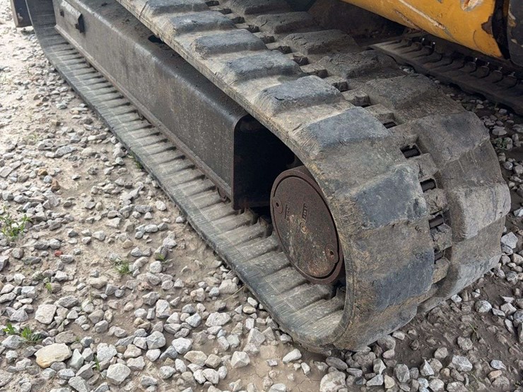 caterpillar-302.5-image-9