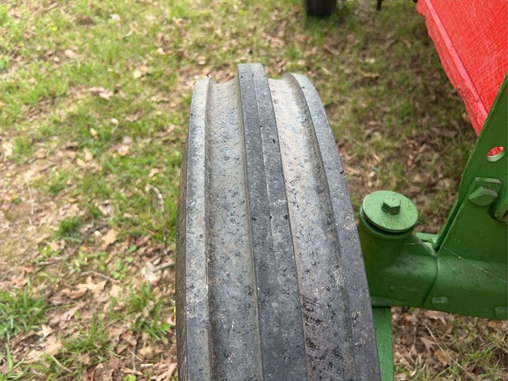 john-deere-wagon-image-13