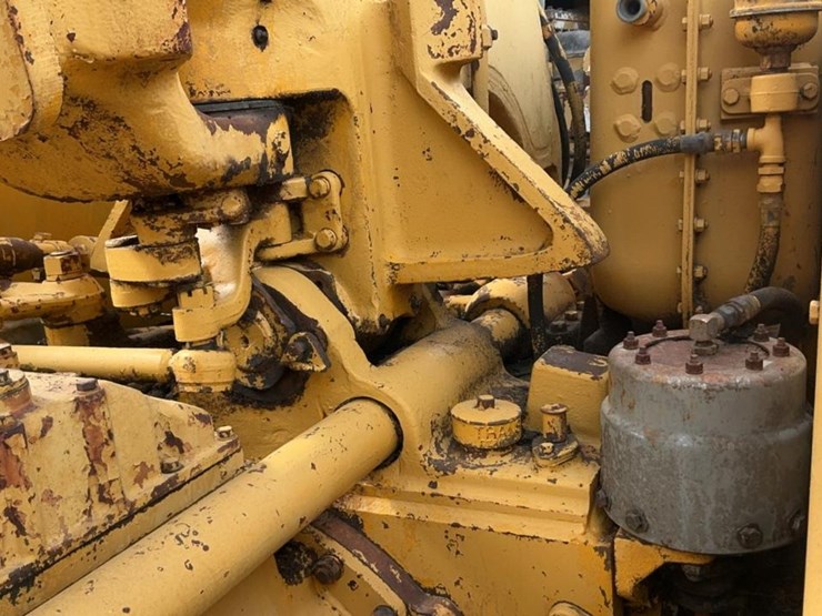 caterpillar-621-image-54