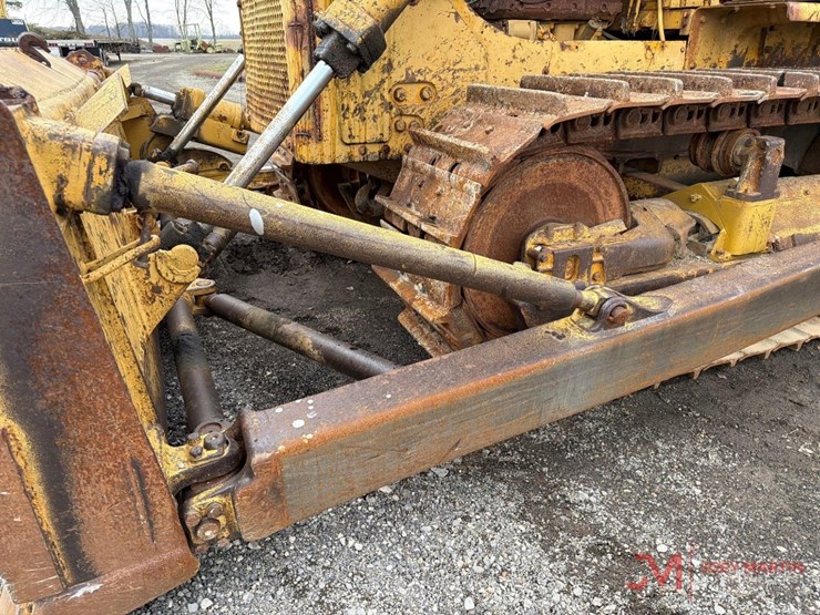 caterpillar-d7f-image-16