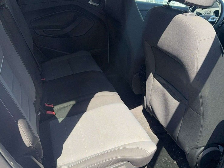 2013-ford-escape-image-6
